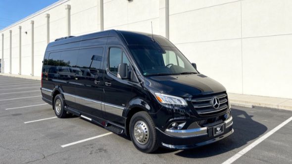 green bay corporate sprinter van service